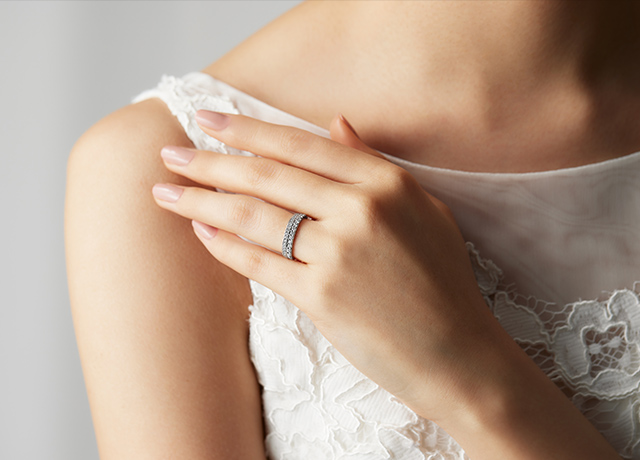 エタニティリング｜カップルに人気の婚約指輪,結婚指輪はI-PRIMO 