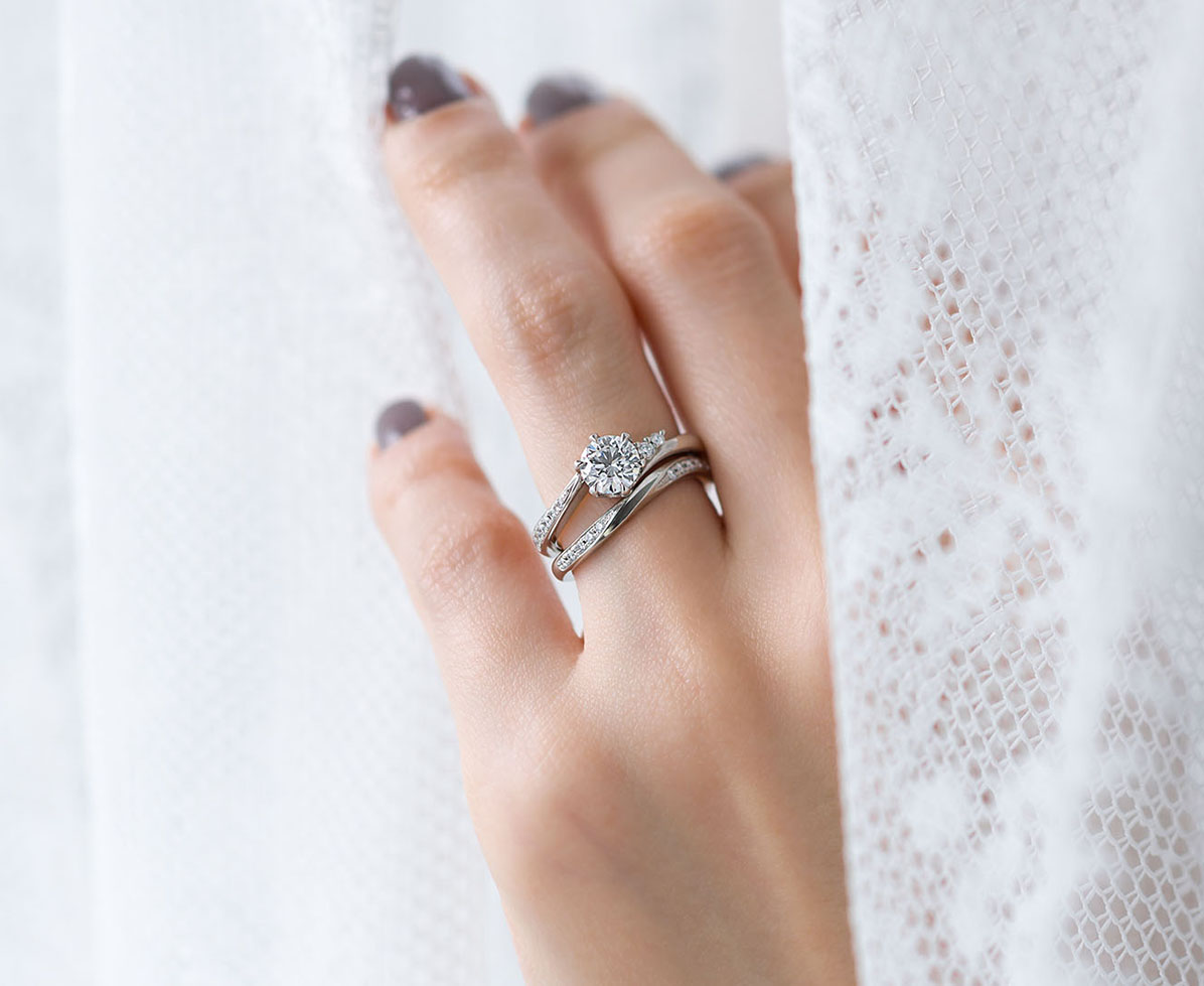 アンドロメダ 婚約指輪 エンゲージリング 婚約指輪 結婚指輪ならi Primo アイプリモ