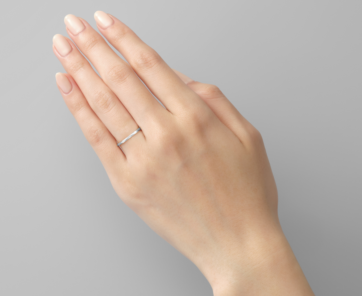 キュレネ アニバーサリージュエリー カップルに人気の婚約指輪 結婚指輪はi Primo アイプリモ
