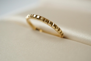 結婚指輪の色別での選び方は プラチナやゴールド 系の魅力を含めて解説 婚約指輪 結婚指輪のi Primo アイプリモ カップルに人気の婚約指輪 結婚指輪はi Primo アイプリモ