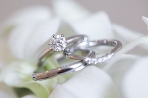 1カラットのダイヤモンドで婚約指輪を作るならどんなデザインがおすすめ 婚約指輪 結婚指輪のi Primo アイプリモ